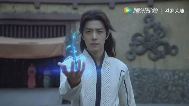 今晚澳门三肖三码开一码，全面解答解释落实_app97.51.26