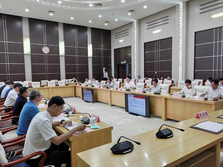 新奥彩2024年免费资料查询，精准解答解释落实_V49.25.26